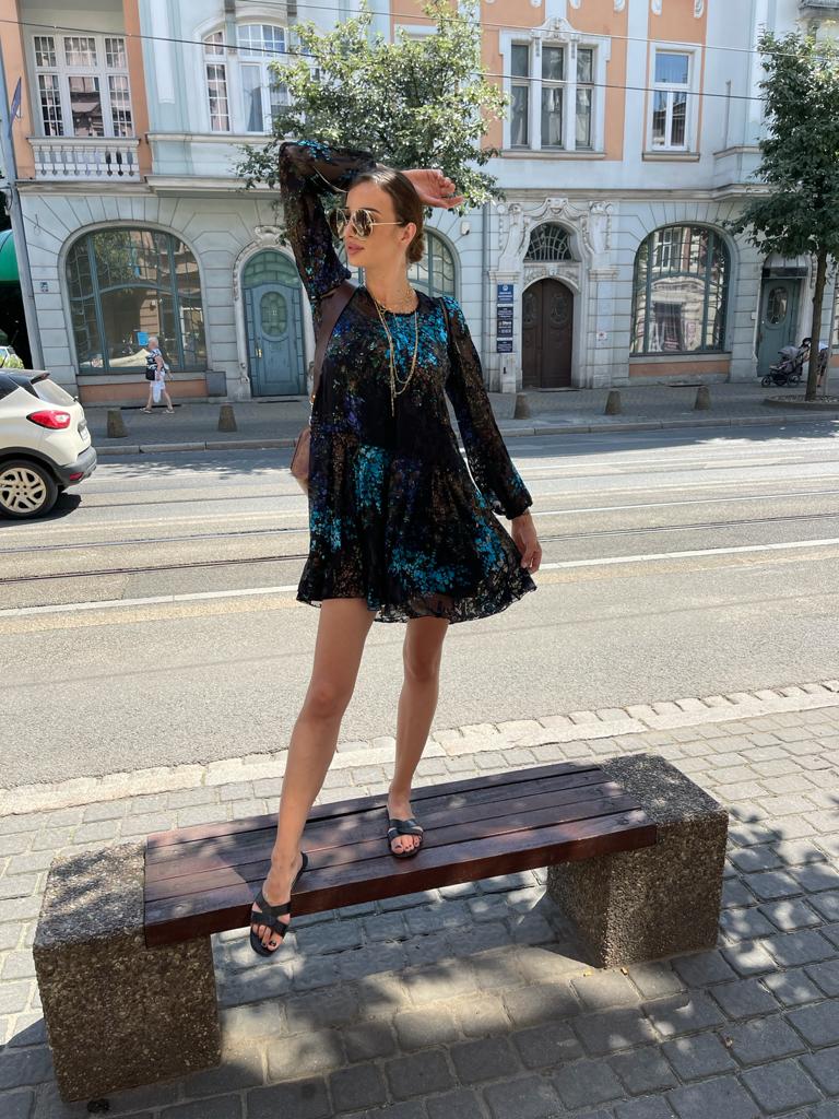 suknia-beate-heymann-czarna wieczorowa elegancka modowa wyjściowa butik luisa bydgoszcz