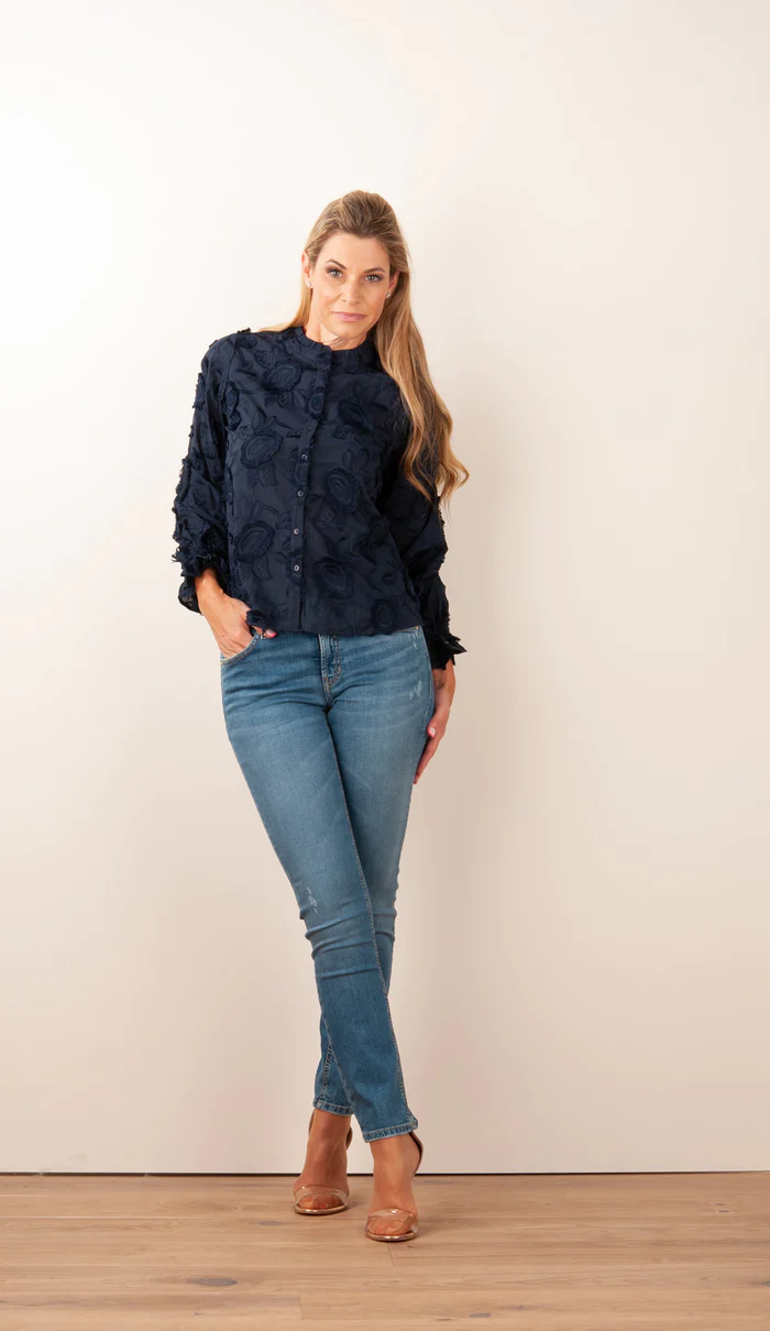 spodnie-cambio-jeansy zdobione cyrkonie klasyczne grafit butik luisa