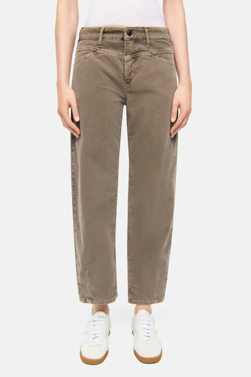 spodnie-cambio-modowe jesienne brązowe sztruksowe cienkie premium casualowe butik luisa bydgoszcz