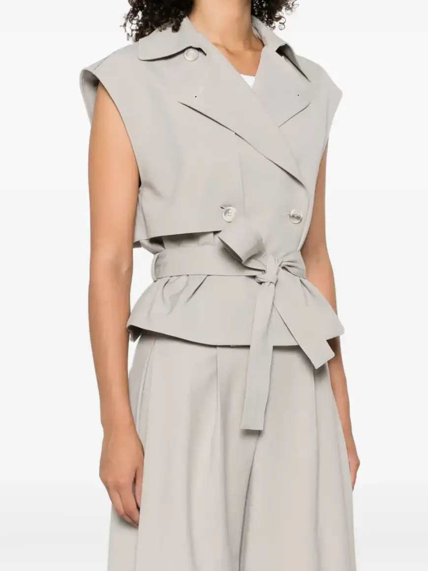 bezrekawnik-peserico-marynarka-moda-luksus-okrycie-stylizacja