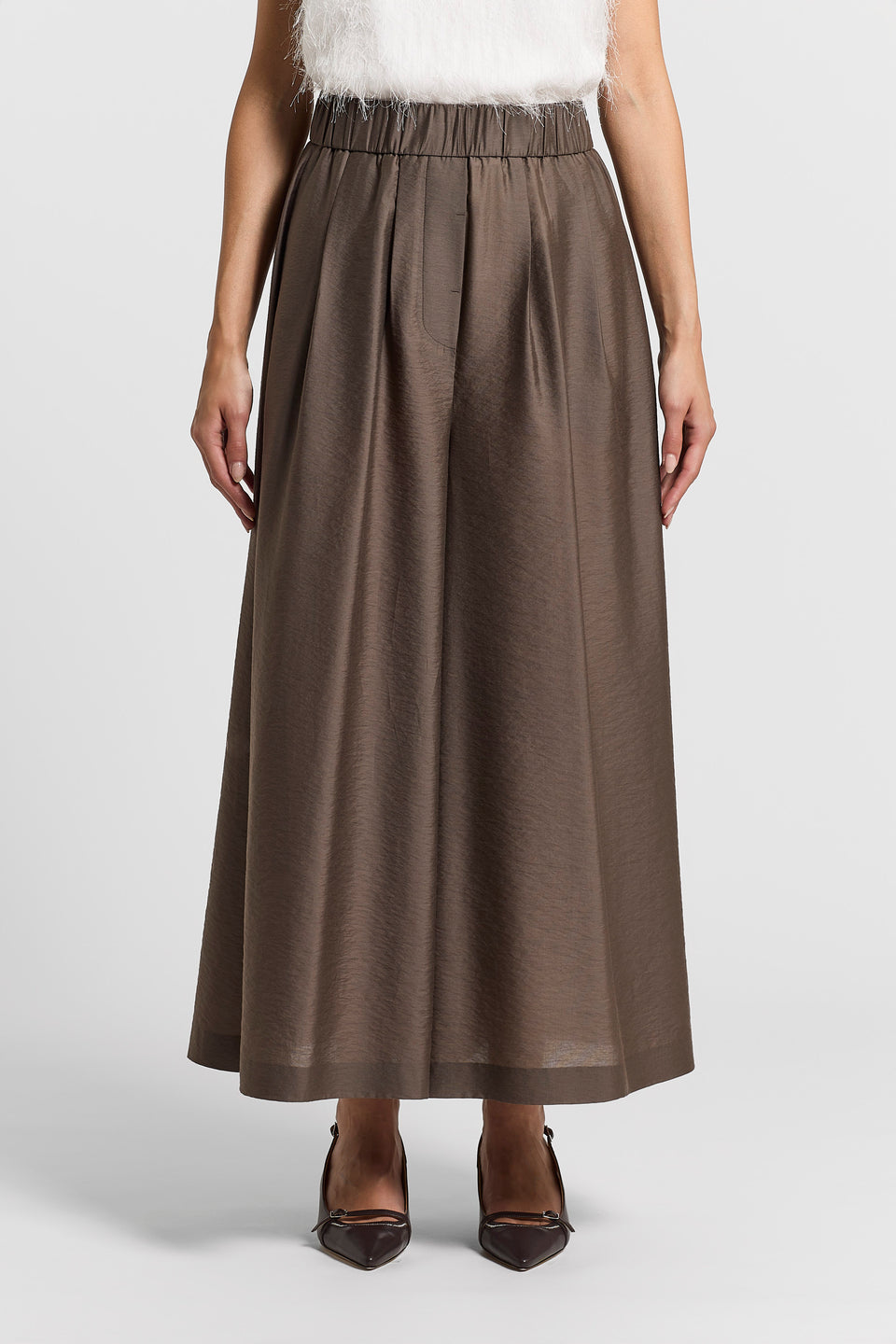 spodnie-szerokie-luksusowe-spodnicospodnie-brazowe-cienkie-lekkie-gumka-w-talii butik luisa bydgoszcz