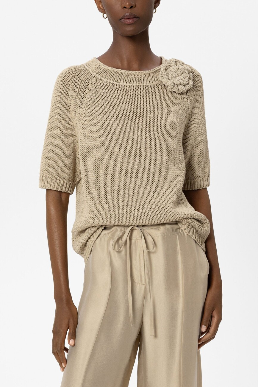 broszka-luisa-cerano-jasna-przędza-modowa-delikatna-butik-luisa-bydgoszcz