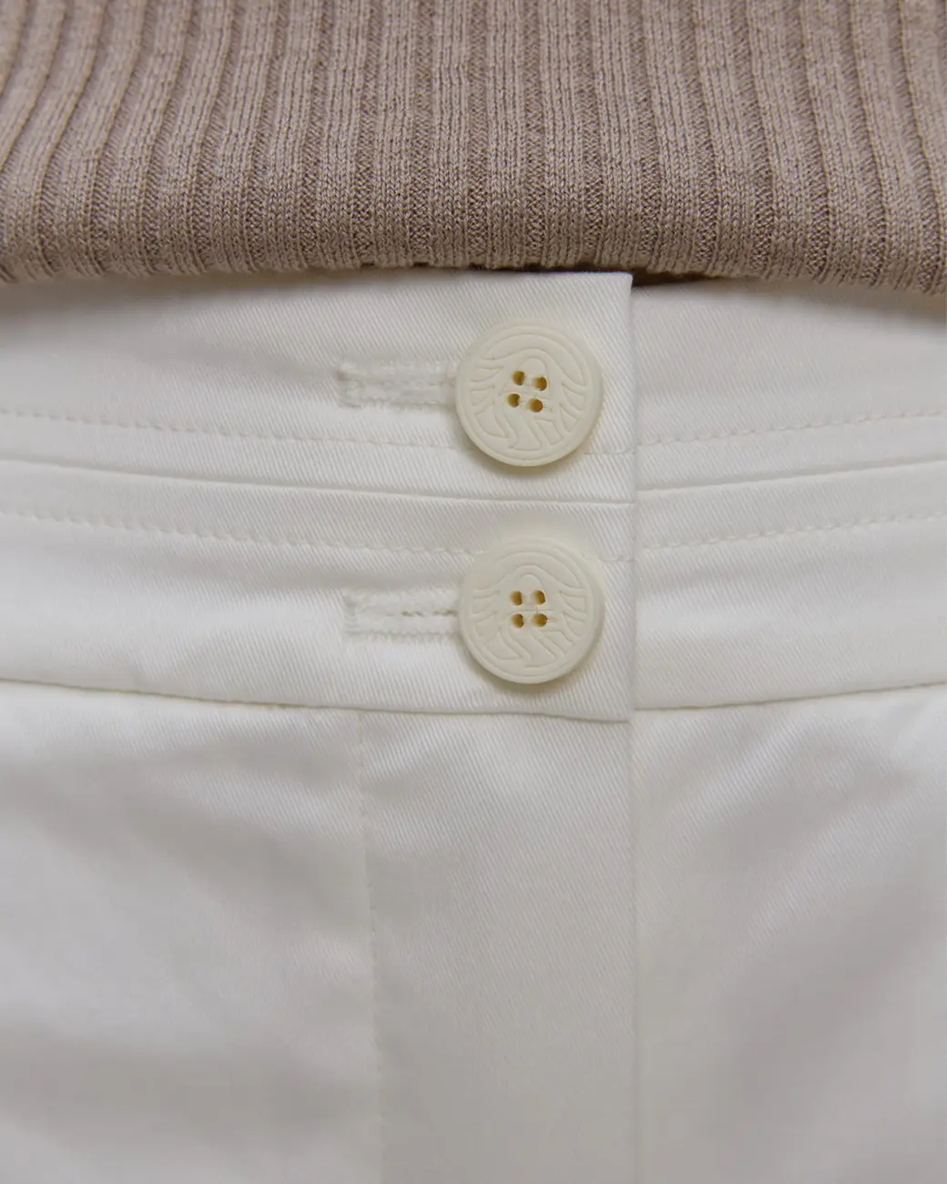 spodnie-sportalm-damskie-nowoczesne-modowe-talia-białe-butik-luisa-bydgoszcz