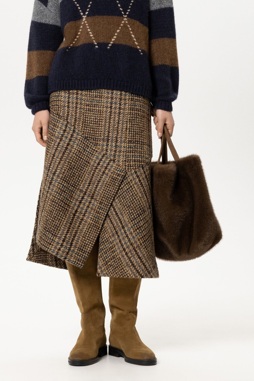 torebka-luisa-cerano-futrzana-premium-modowa-miękka-stylowa-butik-luisa-bydgoszcz
