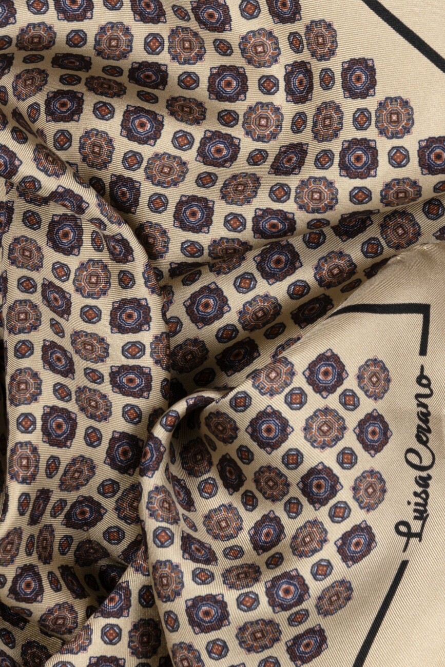 apaszka-luisa-cerano-jedwabna-kolorowa-premium-modowa-luksusowa-butik-luisa-bydgoszcz