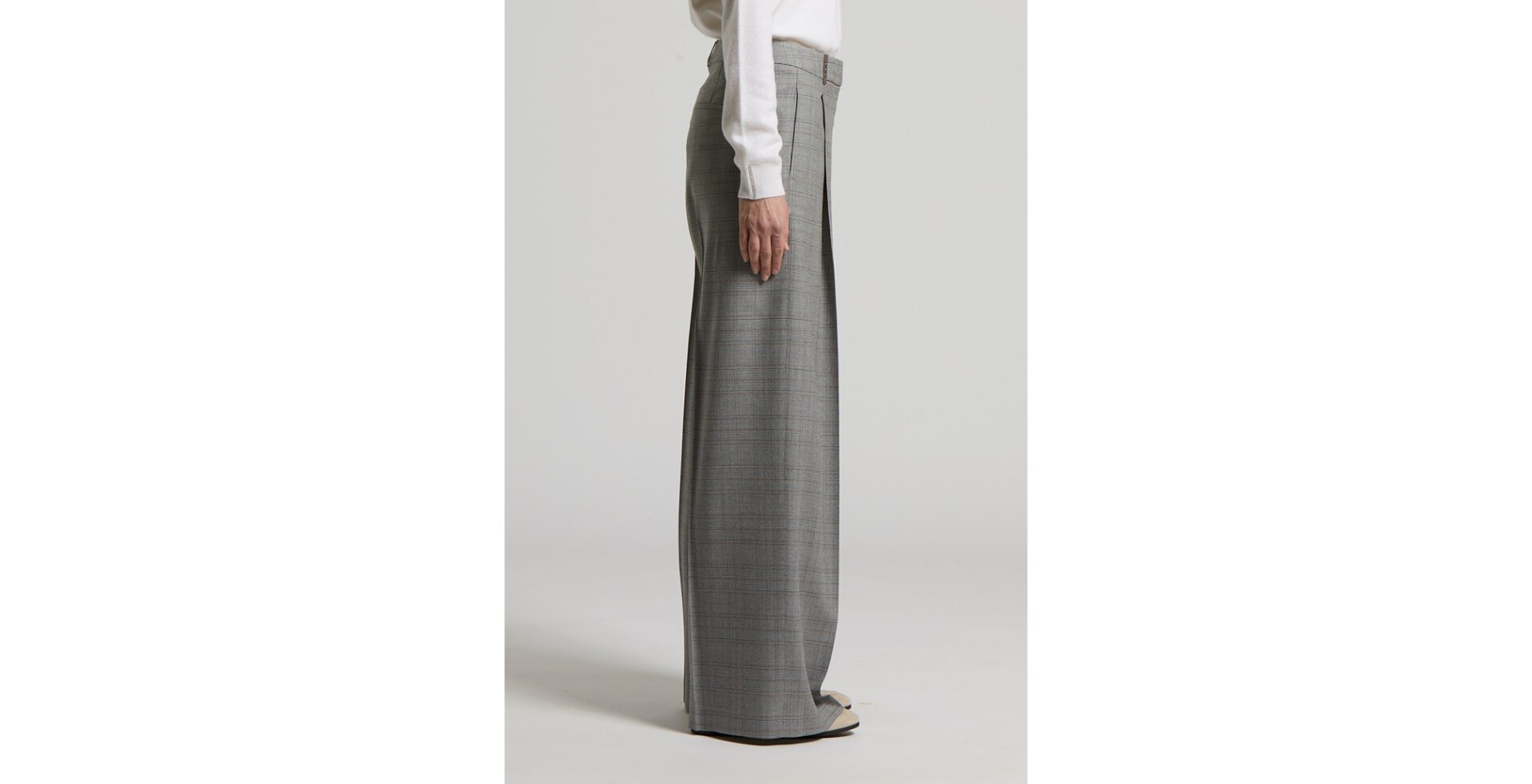 spodnie-peserico-luksusowe-wełniane-szerokie-kratka-modne-fashion-butik-luisa-bydgoszcz
